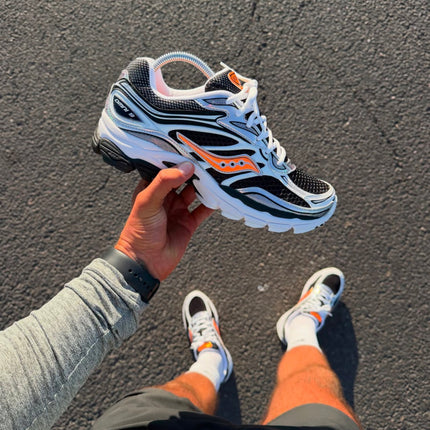 Saucony ProGrid Omni 9 Black Orange
