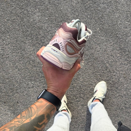 Saucony ProGrid Omni 9 White Mauve