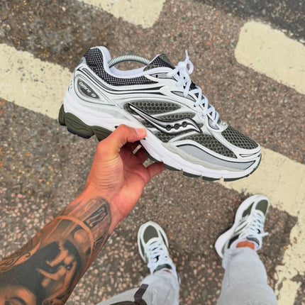 Saucony ProGrid Omni 9 White Olive